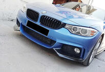 BMW řada 4 F32/F33/F36 2012–2020 Lip spoiler předního nárazníku DPT Flap V-1 (pro M-Technic, černý lesk) fotografie 3