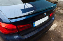 BMW řada 5 G30/G31 2017–2023 Spoiler ve stylu M4 (černý lesk) fotografie 10