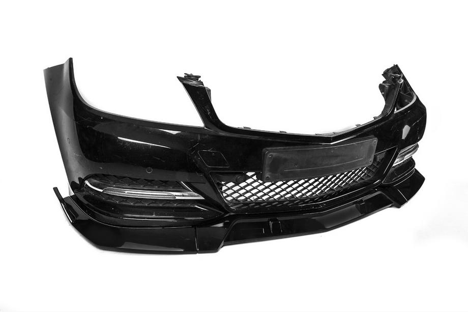 Mercedes C-class W204 2007–2015 Přední lip spoiler DPT V1 (2011-2015, černý lesk) Fotografie 15