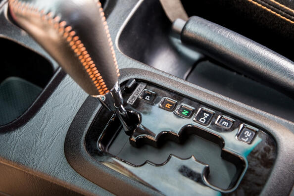 Jak ušetřit palivo v autě s automatickou převodovkou?