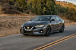 Recenze komfortního a elegantního sedanu Nissan Maxima fotografie 3