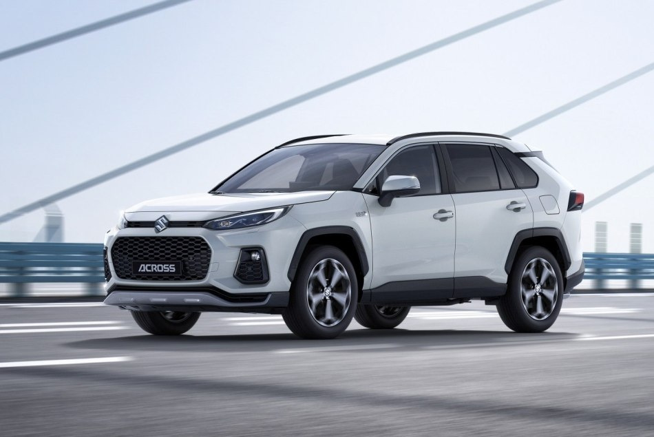 Suzuki Across: spolehlivý a praktický hybridní crossover