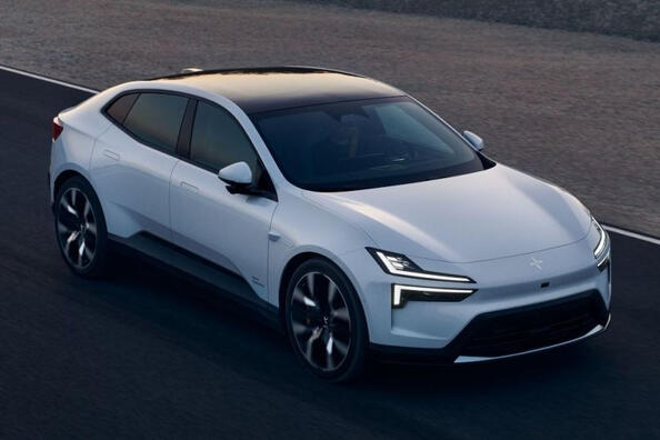 Recenze Polestar 4: elektrický crossover s unikátním designem
