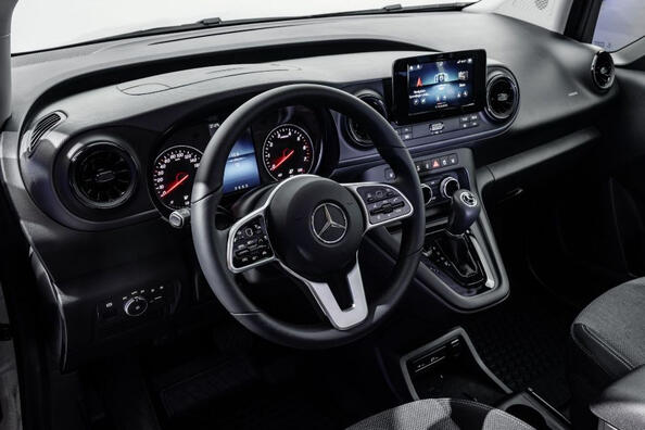 Mercedes-Benz Citan Combi: praktický a pohodlný kompaktní MPV Fotografie 5