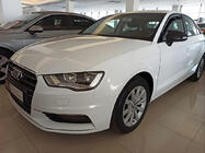 Audi A4 B9 2015–2024 Kryty zrcátek RS-Look (2 ks) fotografie 7