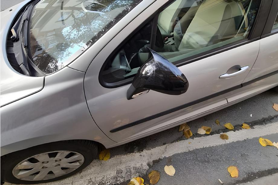 Peugeot 207 2006–2014 Kryty zrcátek BMW-Style (2 ks) Image