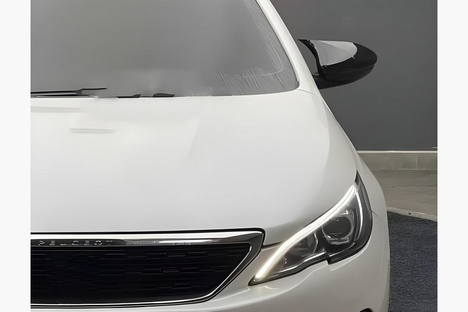 Peugeot 308 2014–2021 Kryty zrcátek BMW-Style (2 ks) Image