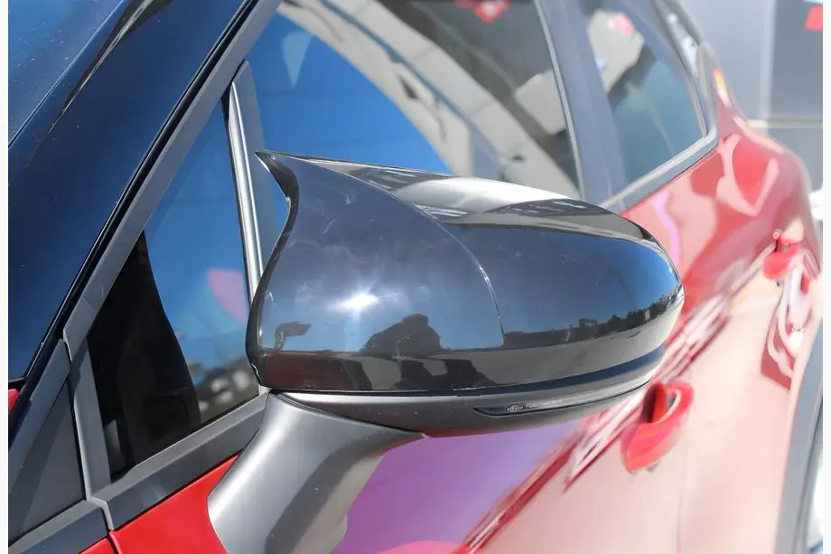 Renault Captur 2019– Kryty zrcátek BMW-Style (2 ks) Image