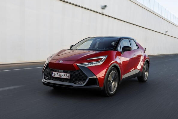 Toyota C-HR 2023: přehled druhé generace