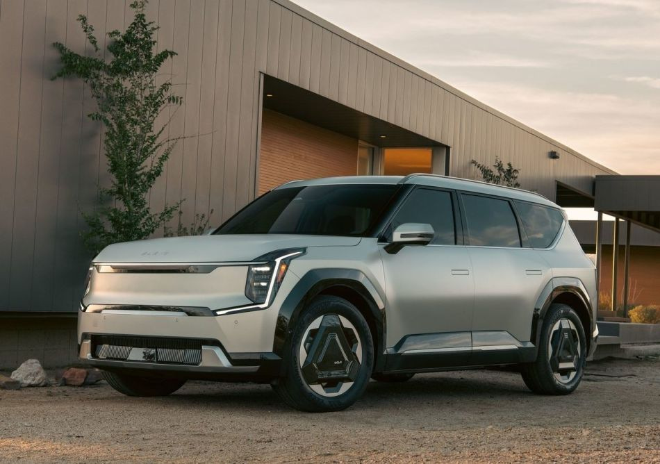 Recenze nového elektrického crossoveru Kia EV9