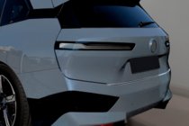 BMW iX (I20) 2022– Nerezová lišta na zadní nárazník Carmos fotografie 5