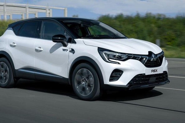 Recenze Mitsubishi ASX 2023: nová éra kompaktního crossoveru