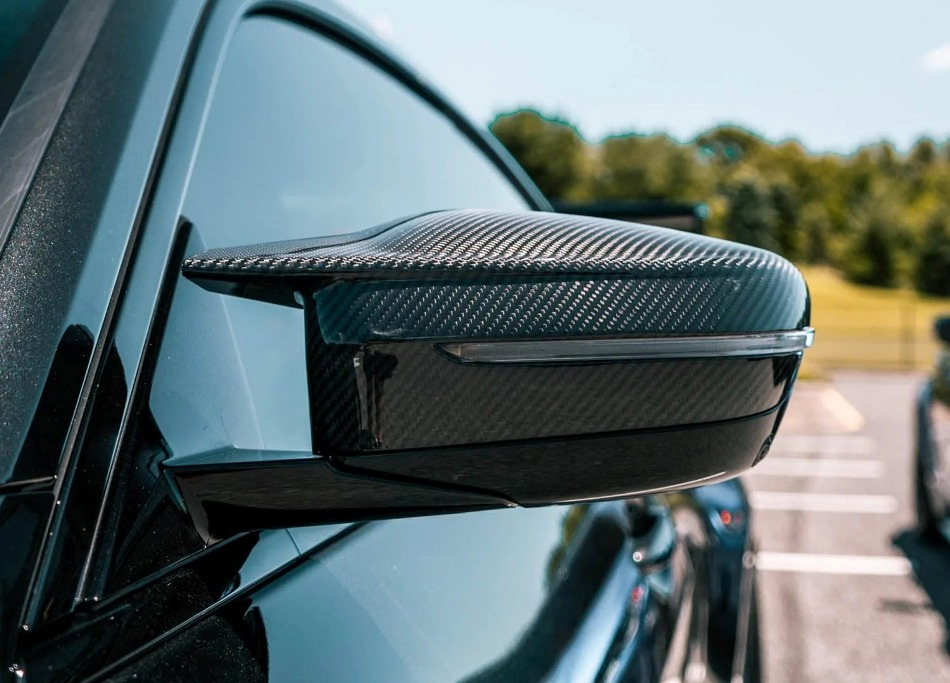 Tuning zrcátek: stylová a funkční řešení pro automobil
