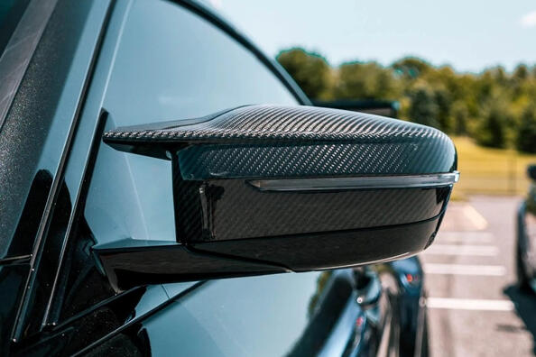 Tuning zrcátek: stylová a funkční řešení pro automobil