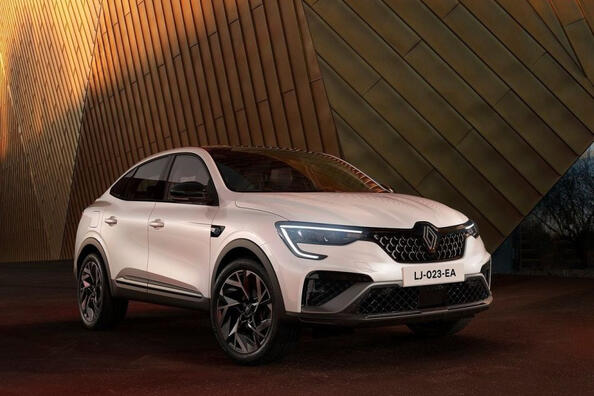 Přehled faceliftované verze Renault Arkana 2023