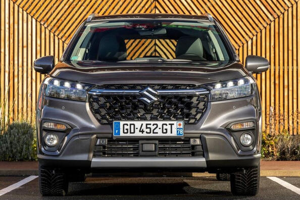 Co nabízí Suzuki S-Cross: přehled parametrů a výbavy