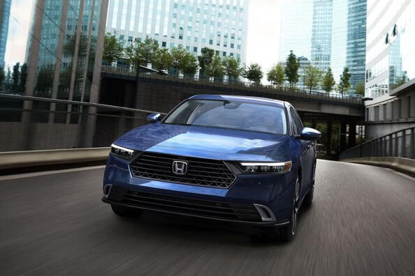 Test sedanu Honda Accord 11. generace