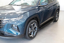 Hyundai Tucson NX4 2021– Boční nášlapy Shining Black (2 ks, hliník) fotografie 4