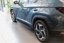 Hyundai Tucson NX4 2021– Boční nášlapy Shining Black (2 ks, hliník) fotografie 7