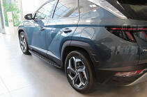 Hyundai Tucson NX4 2021– Boční nášlapy Shining Black (2 ks, hliník) fotografie 8