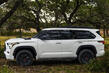 Toyota Sequoia 2022: přehled třetí generace SUV fotografie 4