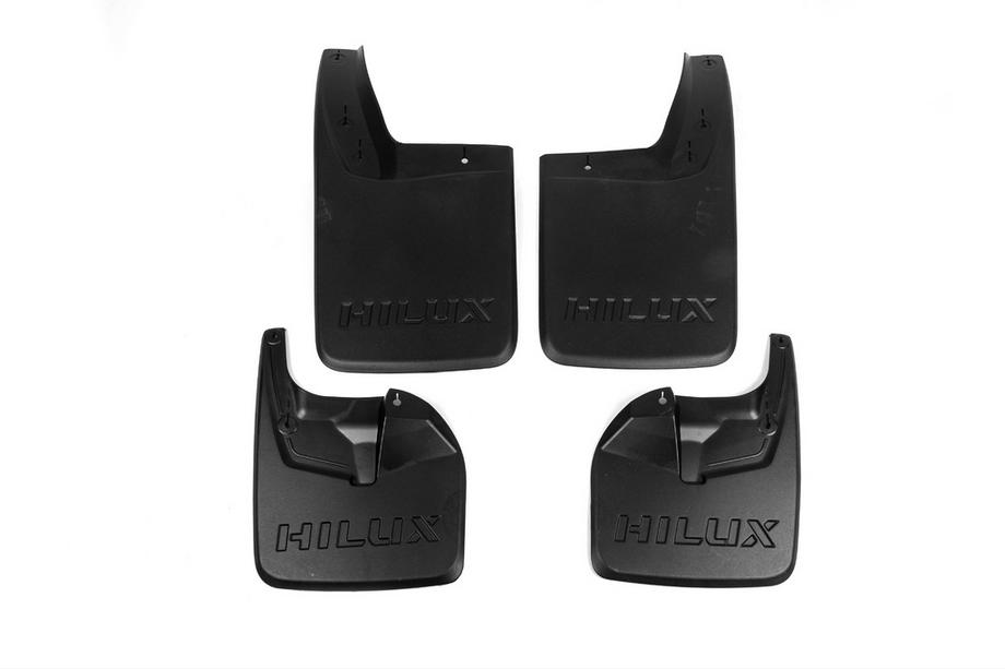 Toyota Hilux 2006–2015 Zástěrky EuroCap (4 ks) Fotografie 1