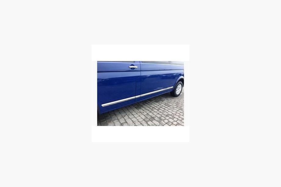 Volkswagen T5 Transporter 2003–2010 Výprodej: dveřní lišty Carmos pro dlouhou verzi (1 dveře) Image