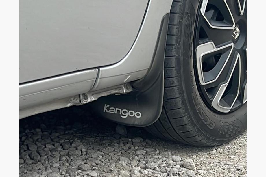 Renault Kangoo 2008–2020 Zástěrky EuroCap Fotografie 8