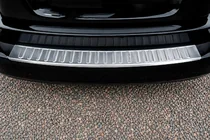 Volkswagen Golf 6 2008–2014 Nerezová lišta zadního nárazníku Carmos V2 (SW, nerez) fotografie 3