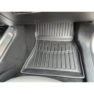 Gumové autokoberce Stingray 3D Mercedes EQB 2021– fotografie 2