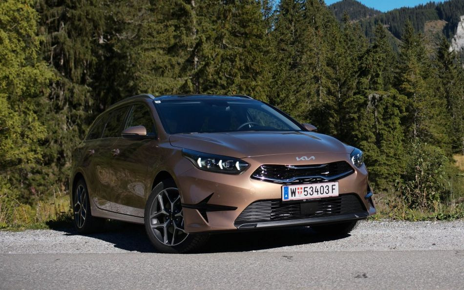 Test KIA Ceed SW: elegantní kombi s modernizovaným designem
