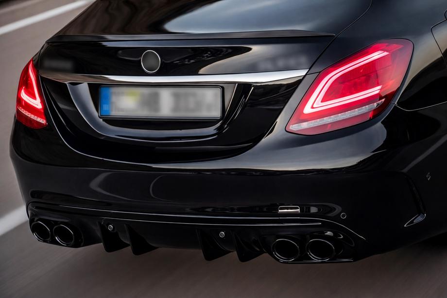 Mercedes C-Class W205 2014–2021 Zadní difuzor s koncovkami (design C43) Image