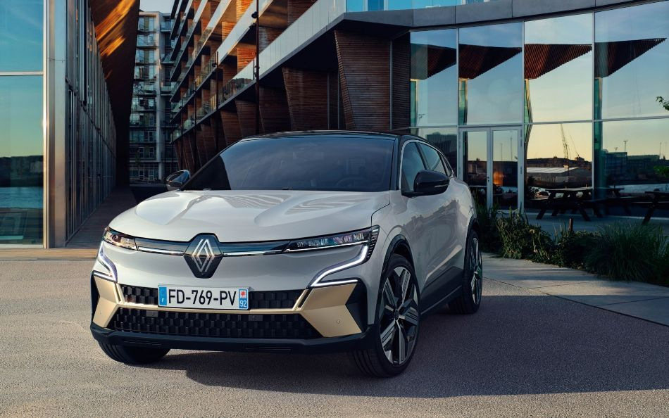 Recenze hatchbacku Renault Megane E-Tech Electric