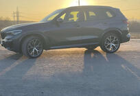 BMW X5 G05 2019–2026 Sada bočních prahů M-Sport/X5M 2018-2022 (2 ks, k lakování) fotografie 2