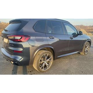 Sada bočních prahů M-Sport/X5M 2018-2022 (2 ks, k lakování) fotografie 1