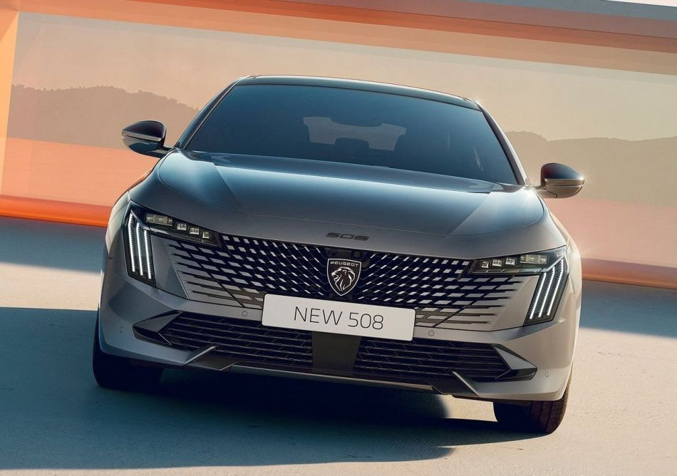 Modernizovaný Peugeot 508 2023: stylový francouzský sedan