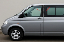 Volkswagen T5 Multivan 2003–2010 Chromové kryty dveřních sloupků EuroCap fotografie 1