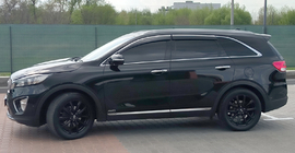Kia Sorento III UM 2014–2020 Okenní deflektory s chromovanou lištou Niken Luxury (4 ks) fotografie 4