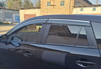 Mazda CX-5 2012–2017 Okenní deflektory s chromovanou lištou Niken Luxury (4 ks) fotografie 4
