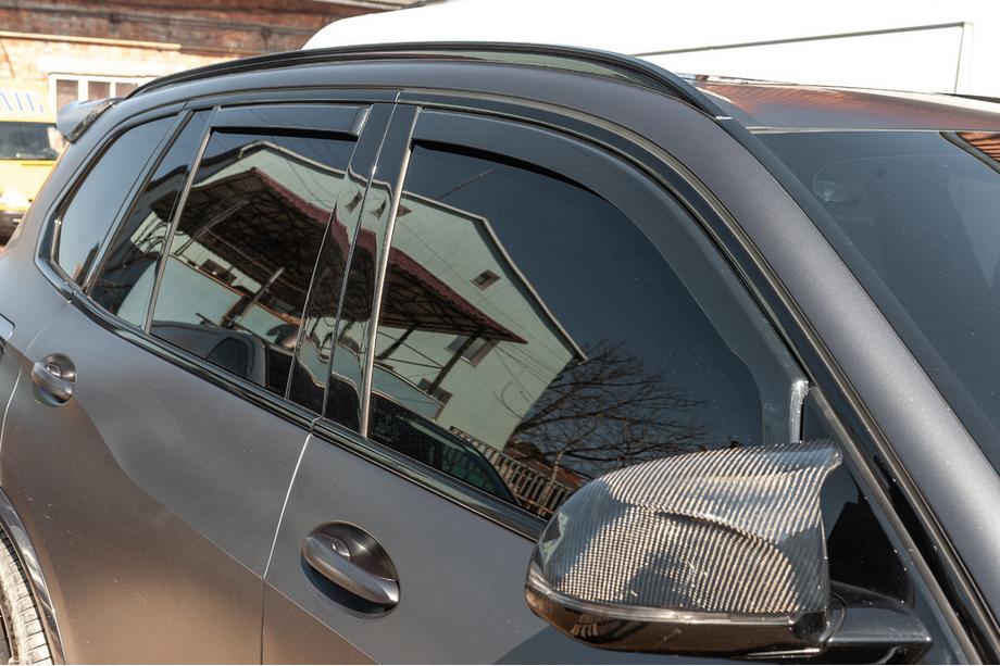 BMW X5 G05 2019–2026 Vkládací deflektory oken Niken Luxury (4 ks) Image