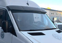 Mercedes Sprinter W906 2006–2018 Clona na čelní sklo V-3 (černý lesk, 5 mm) fotografie 1