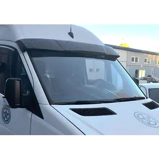 Clona na čelní sklo V-3 (černý lesk, 5 mm) Volkswagen Crafter 2006–2016 fotografie 1