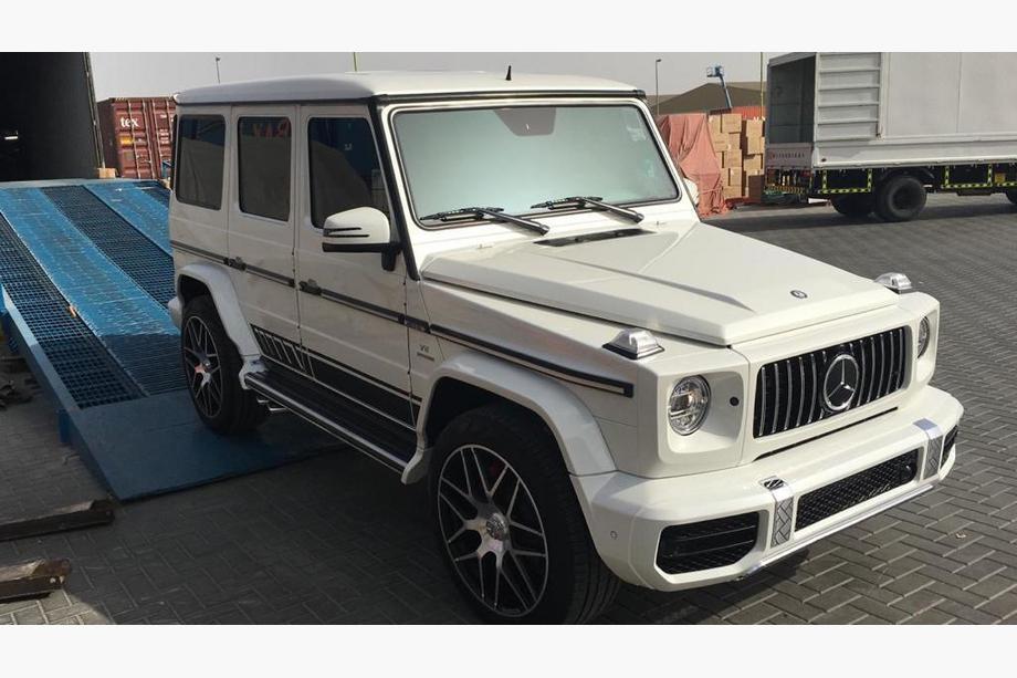 Mercedes G-Class W463 1990–2018 Přední nárazník ve stylu AMG pro rok 2023 (skořepina) Image