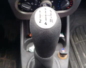 Renault Logan I 2008–2013 Hlavice řadicí páky 8200079112 (černá se šedou) fotografie 1