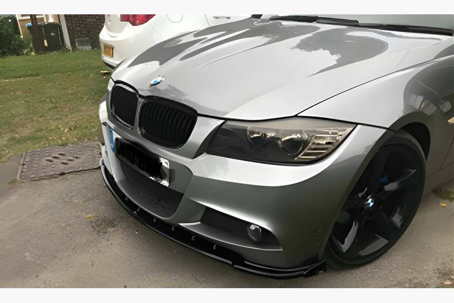 BMW řady 3 E90/E91 2005–2011 Přední lip nástavec DPT V-1 (pro E90 M-Sport 2008-2011, černý lesk) Image