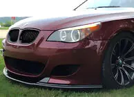 BMW řada 5 E60/E61 2003–2010 Přední lip spoiler DPT (bez ploutviček, pro M5 Hamann, černý lesk) fotografie 1