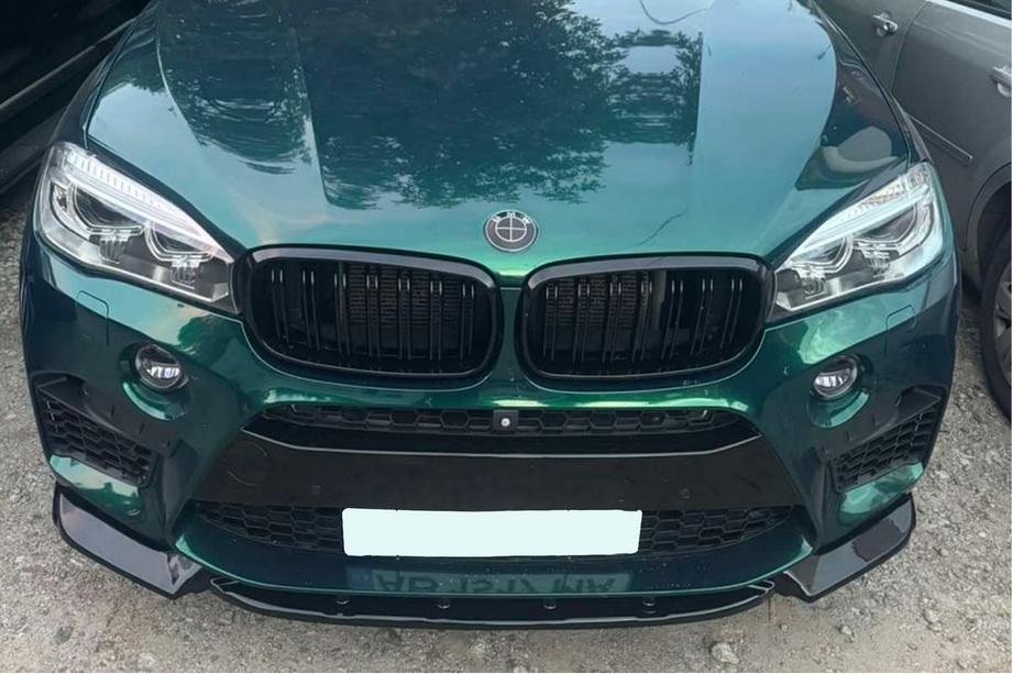 BMW X5 F15 2013–2018 Přední lip spoiler DPT V-2 (pro X5M F85, lesklá černá) Fotografie 4