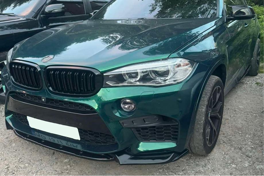 BMW X5 F15 2013–2018 Přední lip spoiler DPT V-2 (pro X5M F85, lesklá černá) Fotografie 5