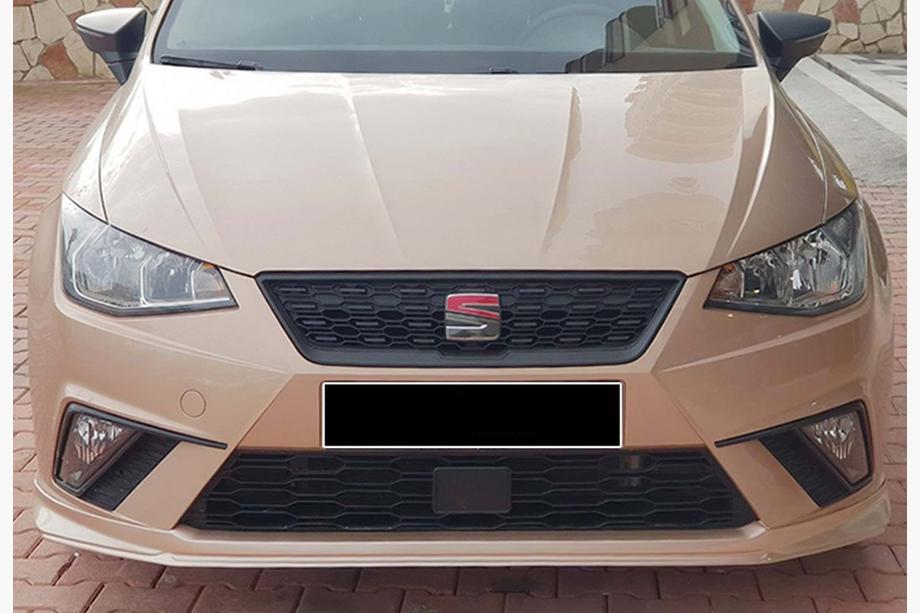 Seat Ibiza 2010–2017 Přední lip nástavec DPT V-3 (černý lesk) Image