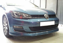 Volkswagen Golf 7/E-Golf 2012–2020 Přední lip nástavec DPT V-2 (pro sériový nárazník, 2012-2017, lesklá černá) fotografie 1